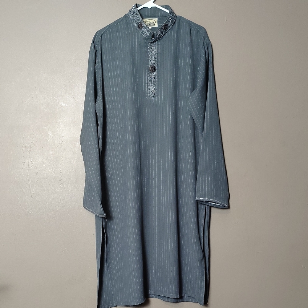VIP Verity OOLHA House Gray Beaded And Embroidered Kurta Size L